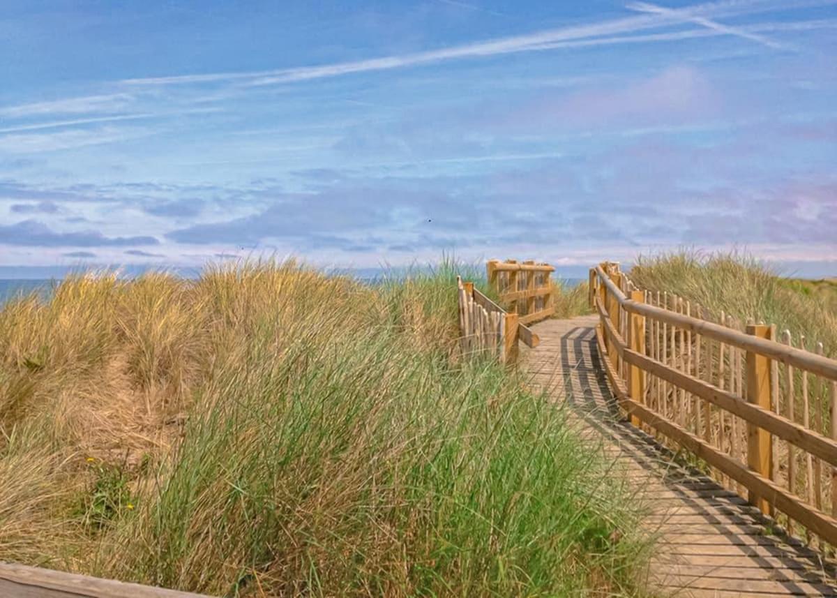 Silver Birch Caravan Park Talacre Extérieur photo